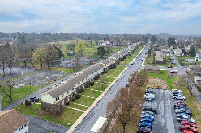 Foto aérea - Modular Townhomes