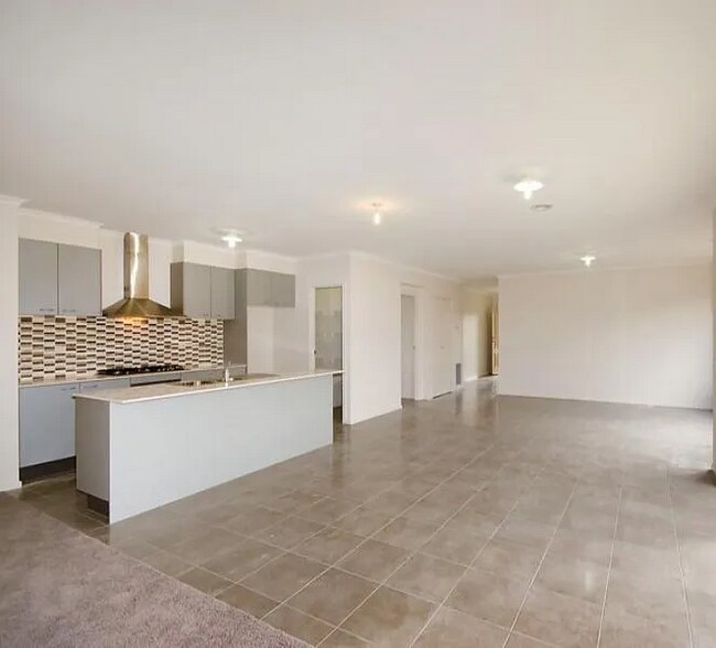 Foto del edificio - 1841 S Glenn Ave