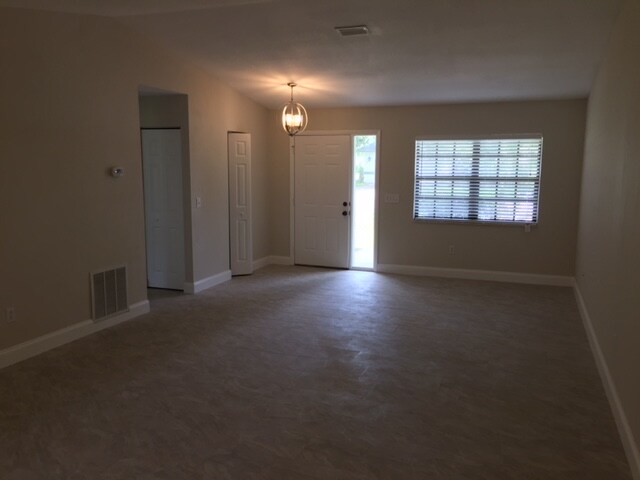 Foto del edificio - 1292 SW Bellevue Ave