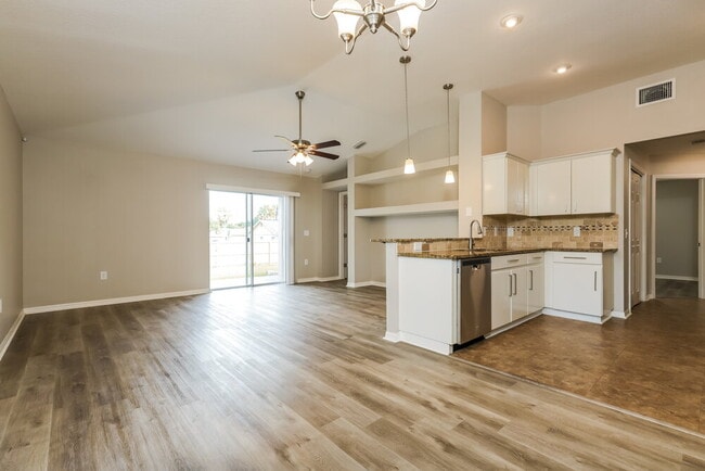 Building Photo - 10809 Windbury Way