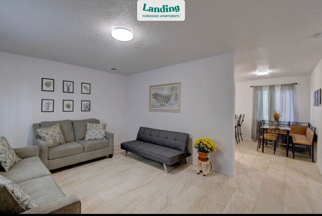 Building Photo - 1112 Iron Ave SW