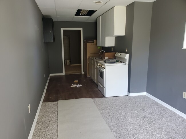 Building Photo - 926 Kinzler Ave