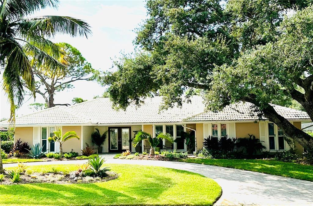 Primary Photo - 464 Yacht Harbor Dr