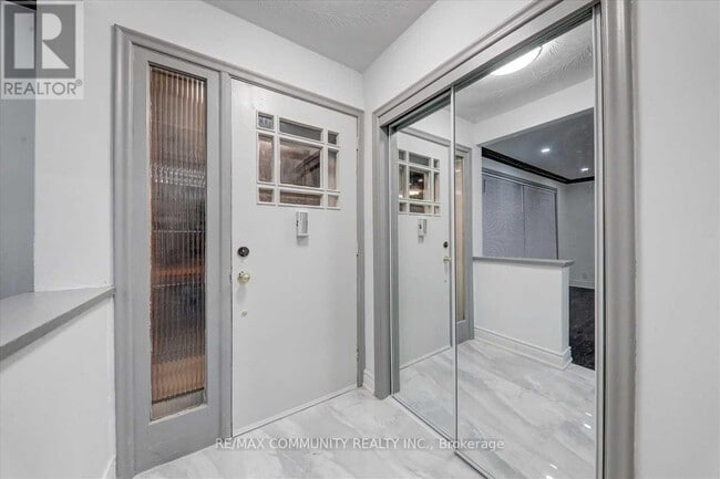 Building Photo - 58 Gully Dr