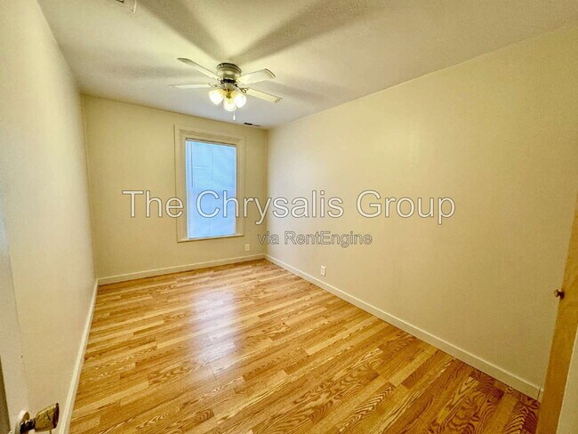 Foto del edificio - 229 231 Clark St