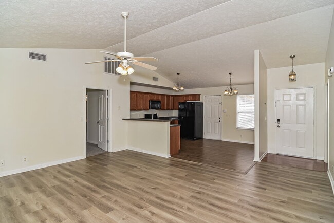 Building Photo - 3128 Sherborne Ct