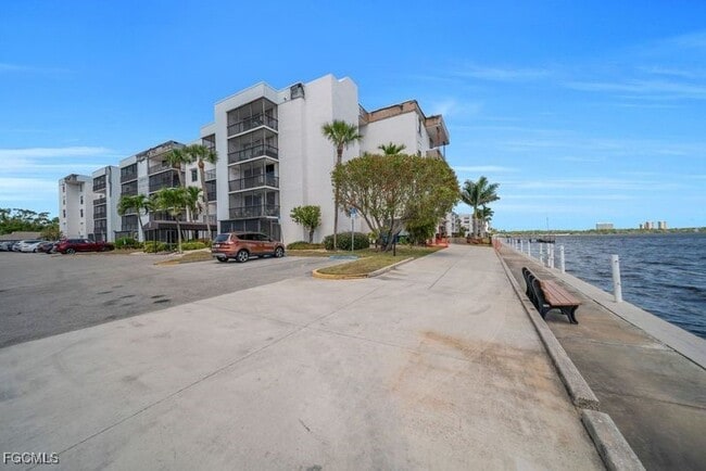Foto del edificio - 3490 N Key Dr