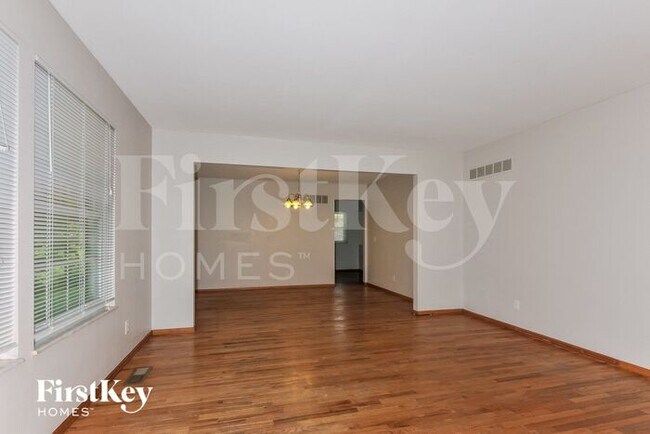 Foto del edificio - 11259 Prentice Dr