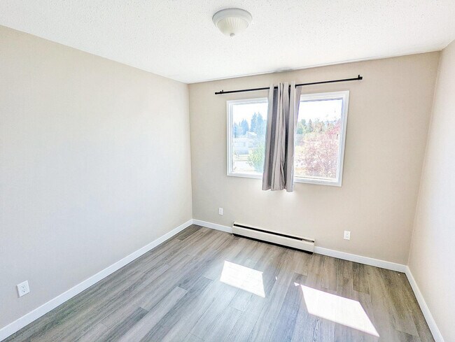 Photo du bâtiment - Uptown Apartments