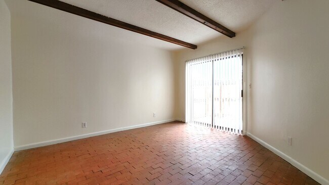 Foto del edificio - 7510 Pennsylvania Ln NE