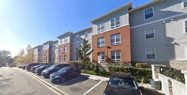 Building Photo - 5233 North Capitol St NW