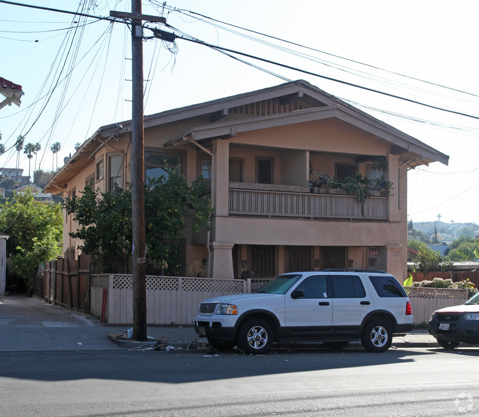 Building Photo - 1414-1418 1/2 Logan St