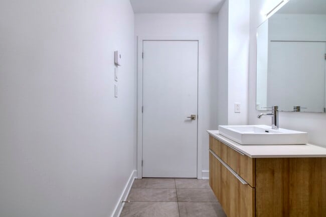 Photo du bâtiment - 9675 Av. Papineau