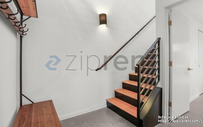 Foto del edificio - 3646 36th Ave S