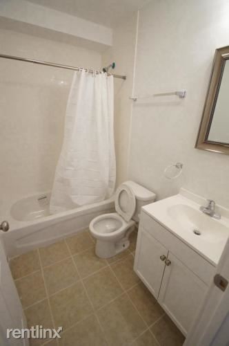 Foto del edificio - 3 br, 3 bath Apartment - 622 S 42nd St #9