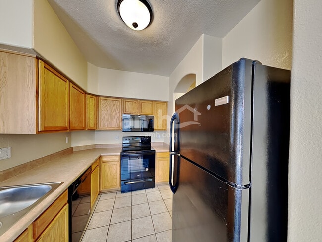 Foto del edificio - 766 S Jesse St