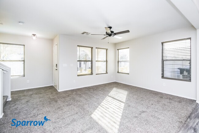 Building Photo - 949 S SABINO Drive