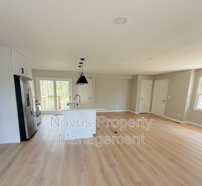 Foto del edificio - 110 Walker Woods Dr