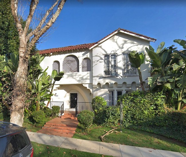 Foto del edificio - 148 S Bedford Dr
