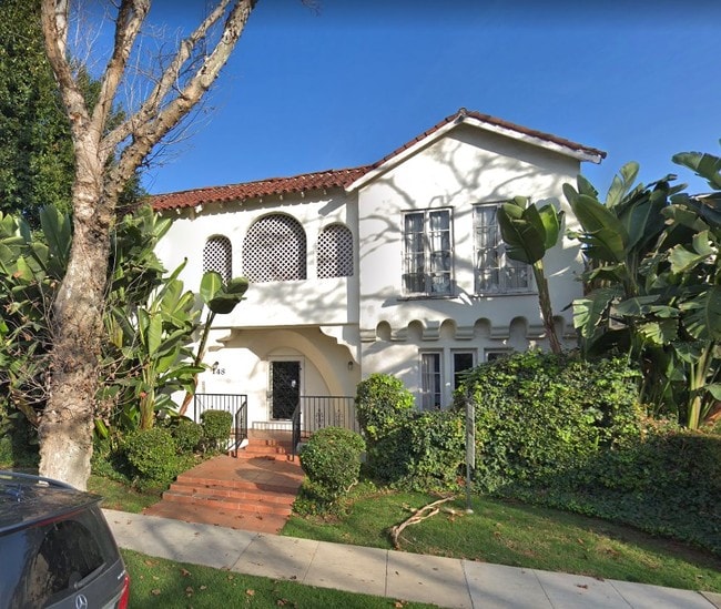 Building Photo - 148 S Bedford Dr