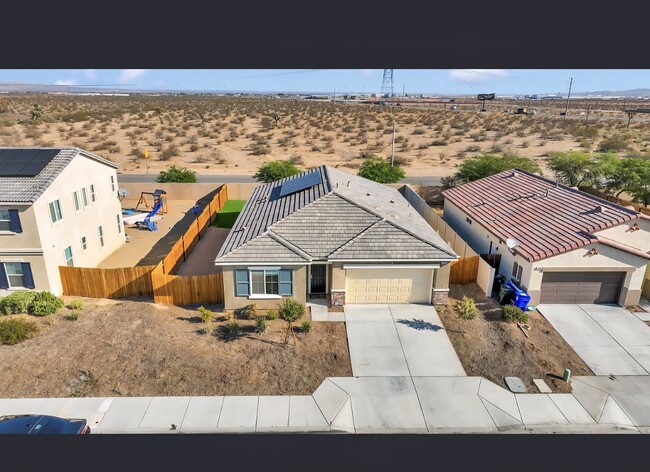 Foto del edificio - 11958 Gaines Ct