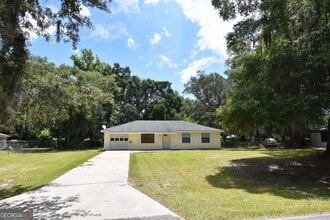 Building Photo - 102 Yorktown Rd