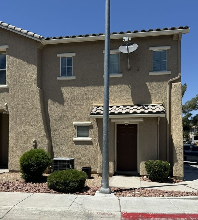 Building Photo - 6255 W Arby Ave