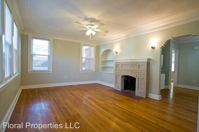 Building Photo - 701 E 41st St