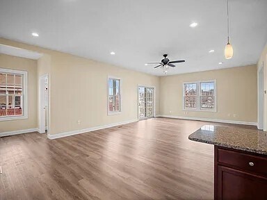 Building Photo - 63 Varnum St