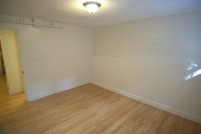 Building Photo - 1408 Commonwealth Ave