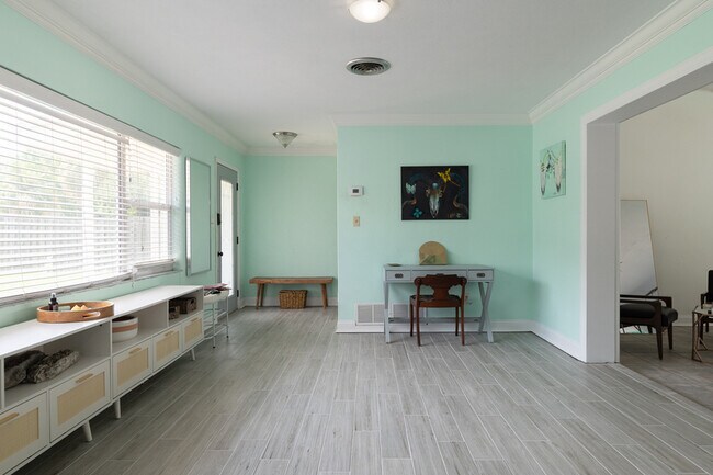 Foto del edificio - 1116 Berwyn Rd