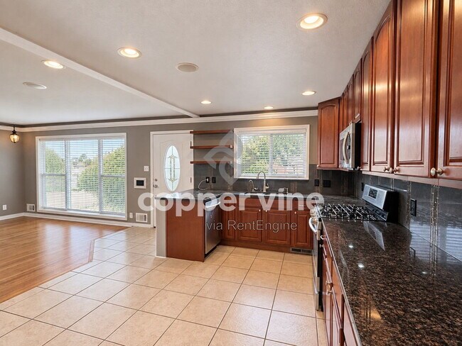 Foto del edificio - 10466 Pearl St