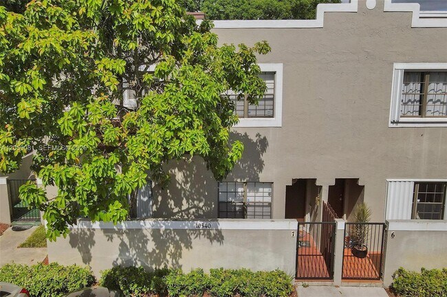 Foto del edificio - 10540 SW 154th Ct