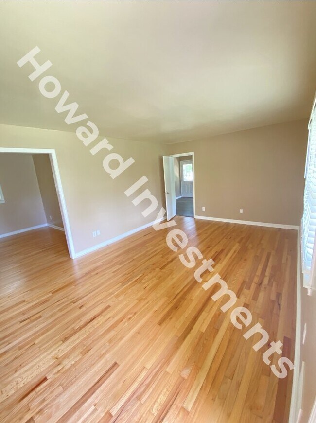 Foto del edificio - 119 Buckboard Dr