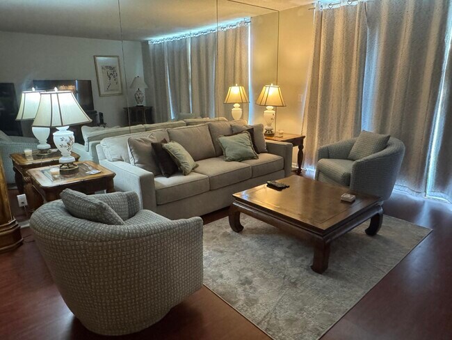 Foto del edificio - 5440 N Ocean Dr