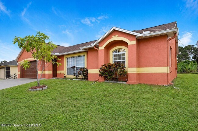 Foto del edificio - 1416 Martinez St SE