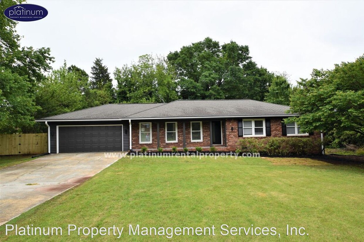 Foto principal - 4 br, 3 bath House - 1710 Bonnterre Dr