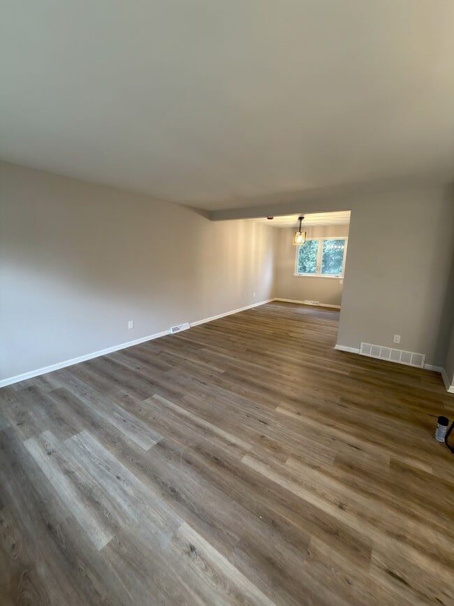 Foto del edificio - Beautifully Updated 4 Bedroom Rental Home