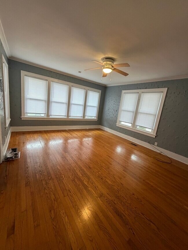 Foto del edificio - 21510 Maple St