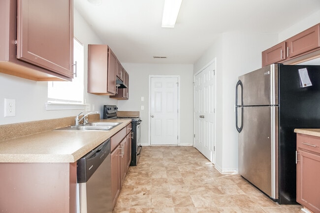 Foto del edificio - 4014 Fifendrum Ln