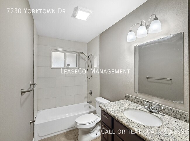 Foto del edificio - 7230 Yorktown Dr