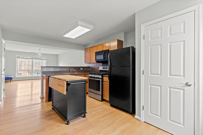 Foto del edificio - 1473 N Van Dorn St