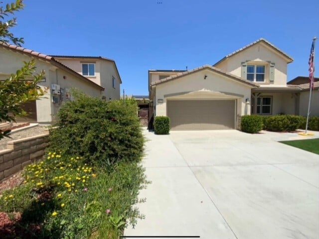 Building Photo - 4071 Grand Fir Ln