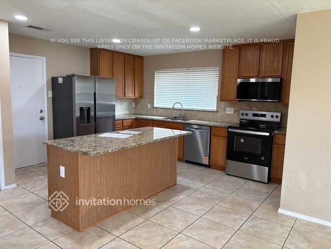Building Photo - 5800 Westgate Dr