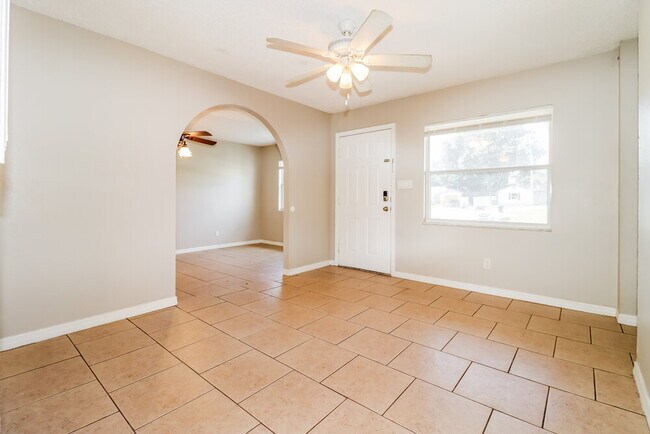 Foto del edificio - 4348 Trout Dr SE