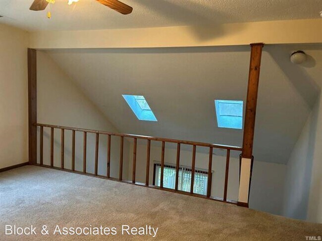 Foto del edificio - 3 br, 3 bath House - 505 Brent Road
