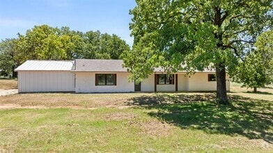 Building Photo - 1324 Co Rd 299