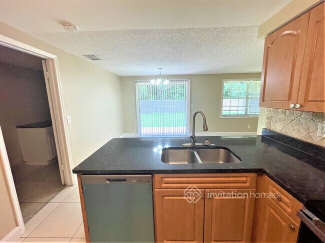 Building Photo - 16216 Sagebrush Rd