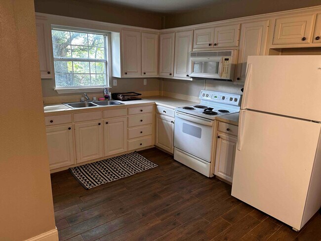 Foto del edificio - 11773 County Rd 140
