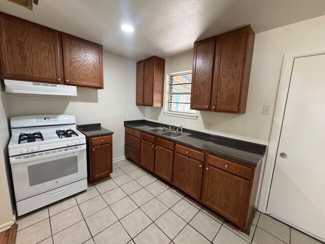 Foto del edificio - North-Shreveport Home Move-In Ready